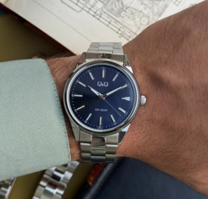 ساعت مچی مردانه Q&Q QZ97 صفحه آبی تیره