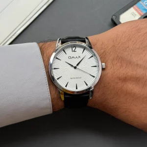 ساعت مچی مردانه OMAX مدل SC8203 با بند چرمی مشکی