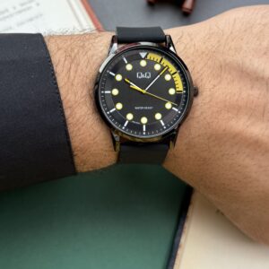 ساعت مچی مردانه کیو اند کیو مدل Q50B‑008PY